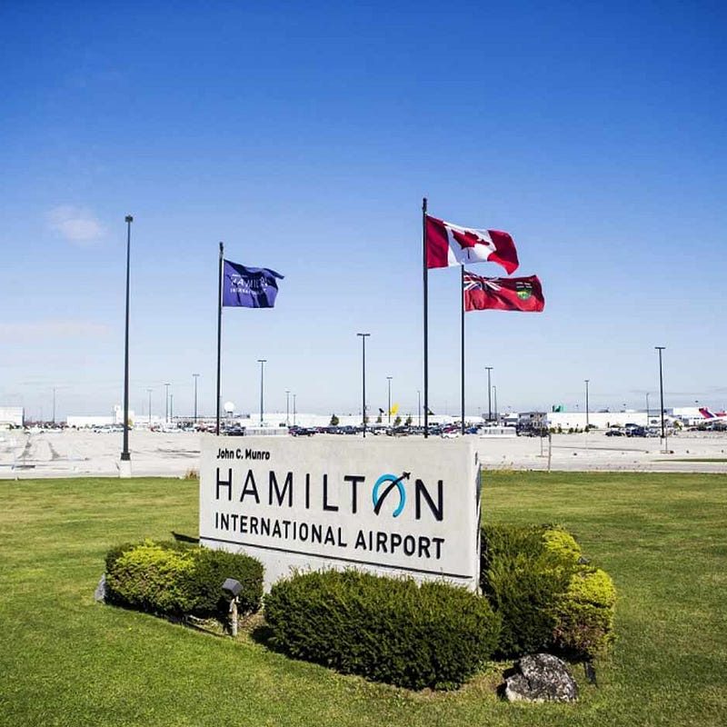 Hamilton International Airport Limo Service