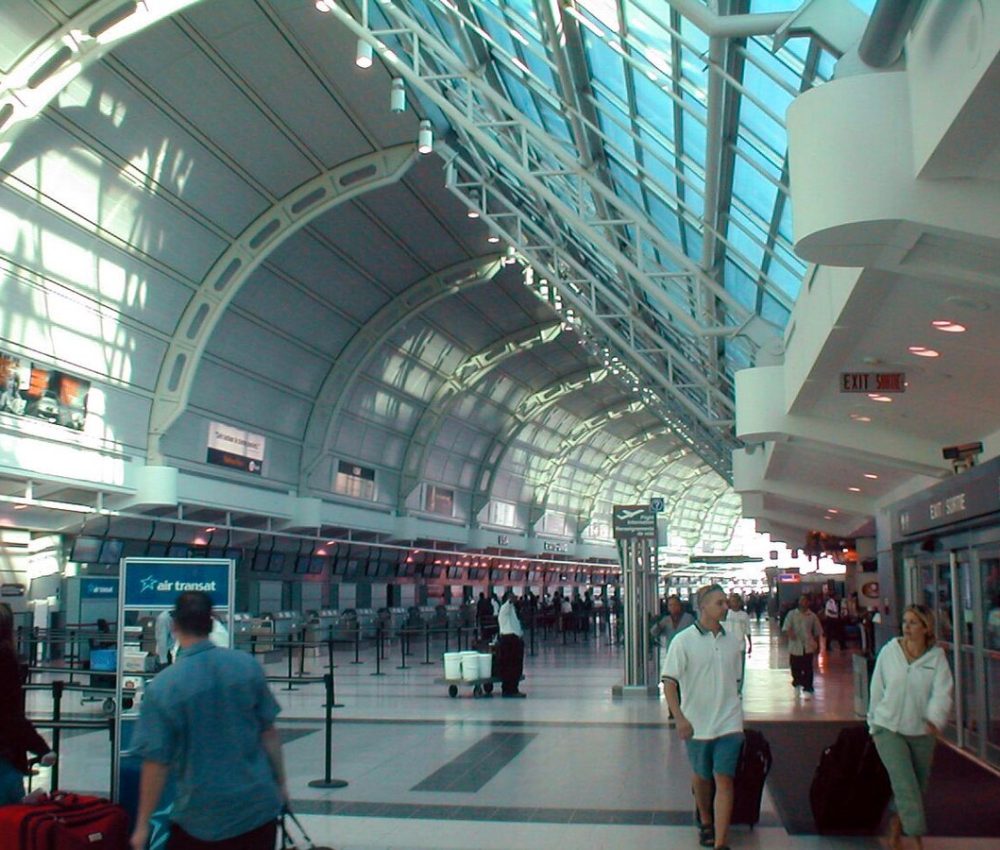 Toronto Pearson Airport Limo Service